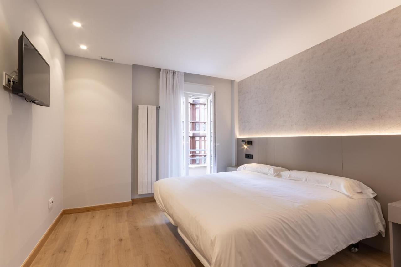 Eightrooms La Rioja Pension Logroño Exteriör bild