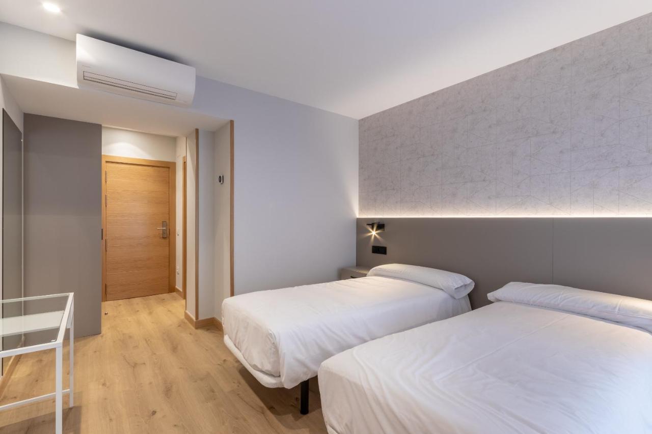 Eightrooms La Rioja Pension Logroño Exteriör bild