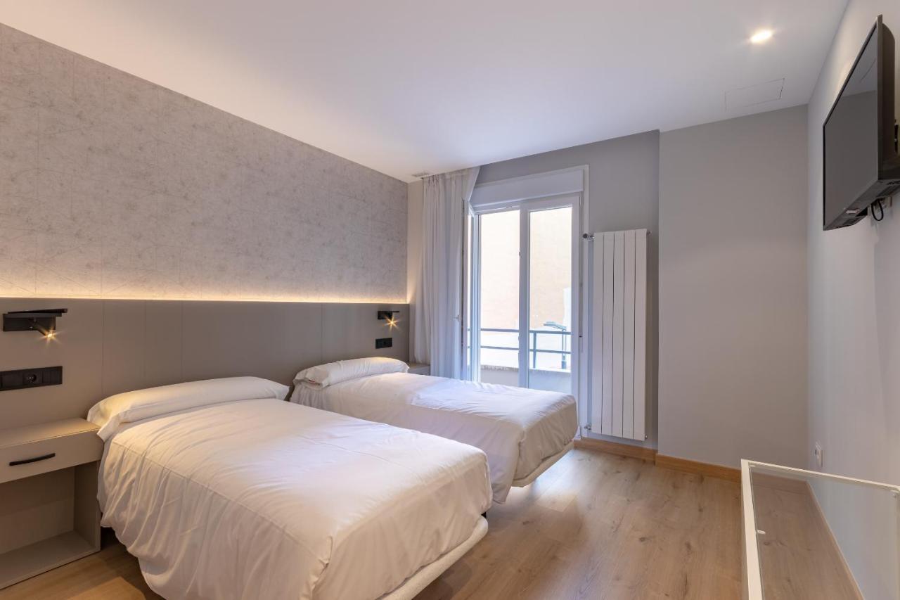 Eightrooms La Rioja Pension Logroño Exteriör bild