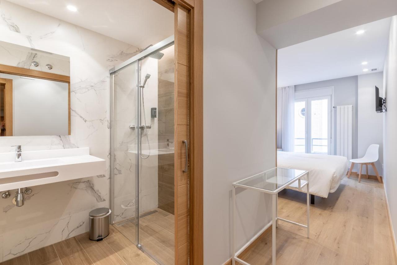 Eightrooms La Rioja Pension Logroño Exteriör bild