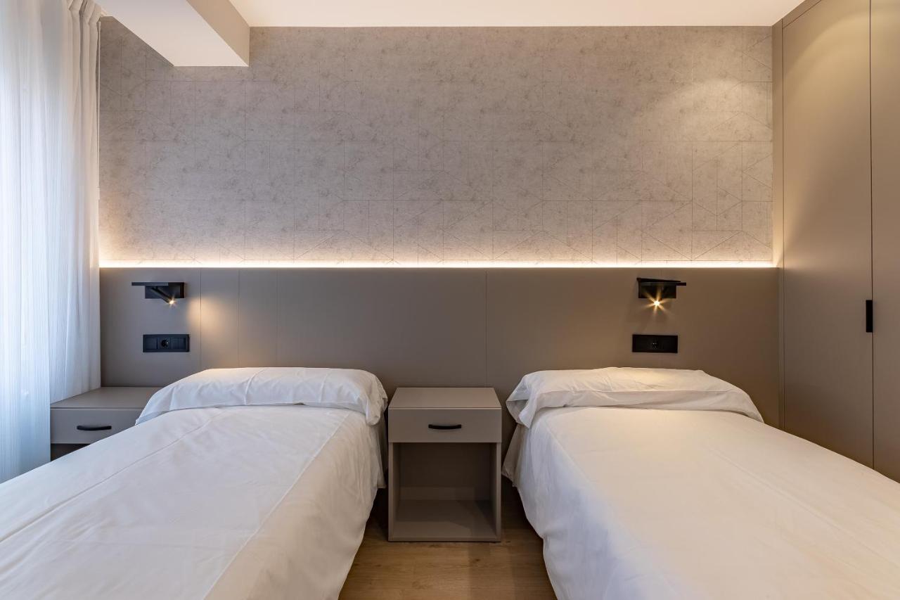 Eightrooms La Rioja Pension Logroño Exteriör bild