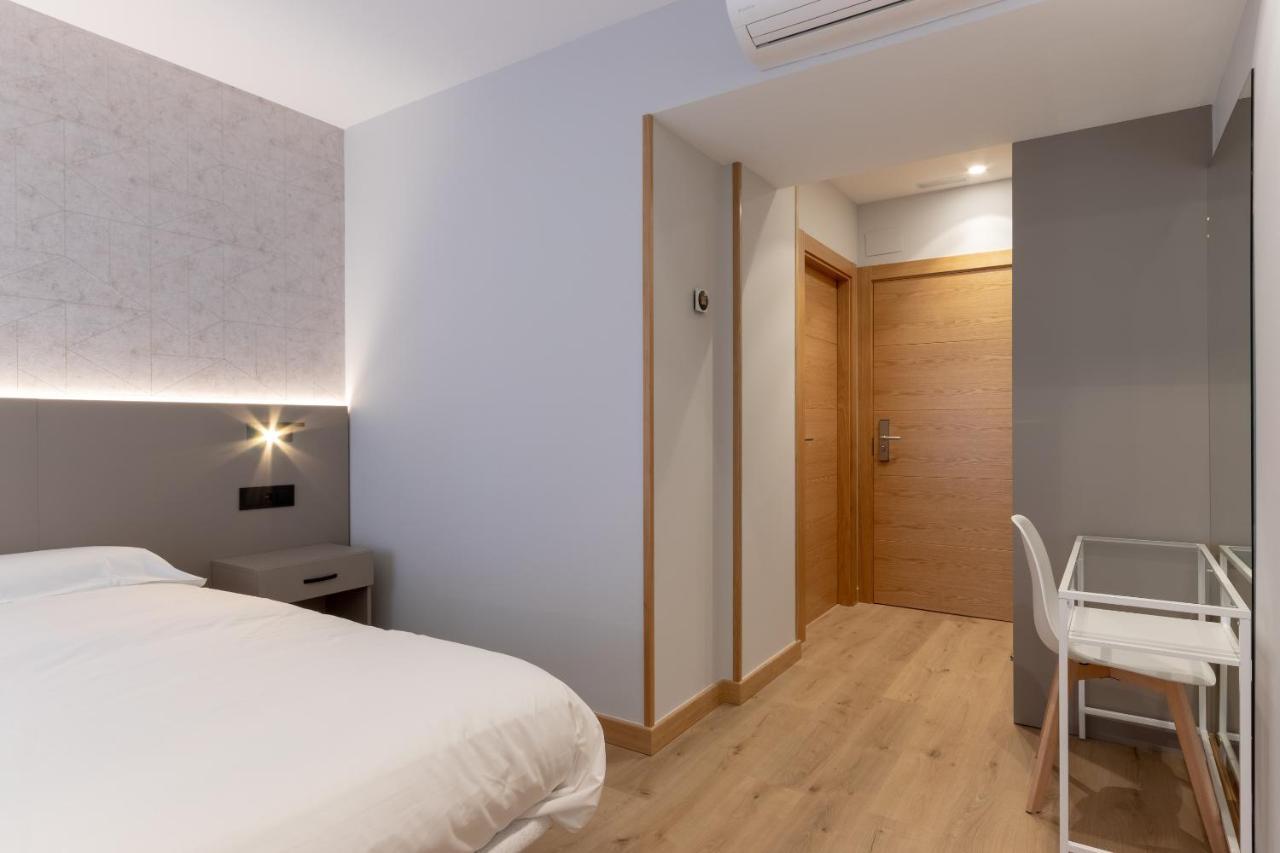 Eightrooms La Rioja Pension Logroño Exteriör bild