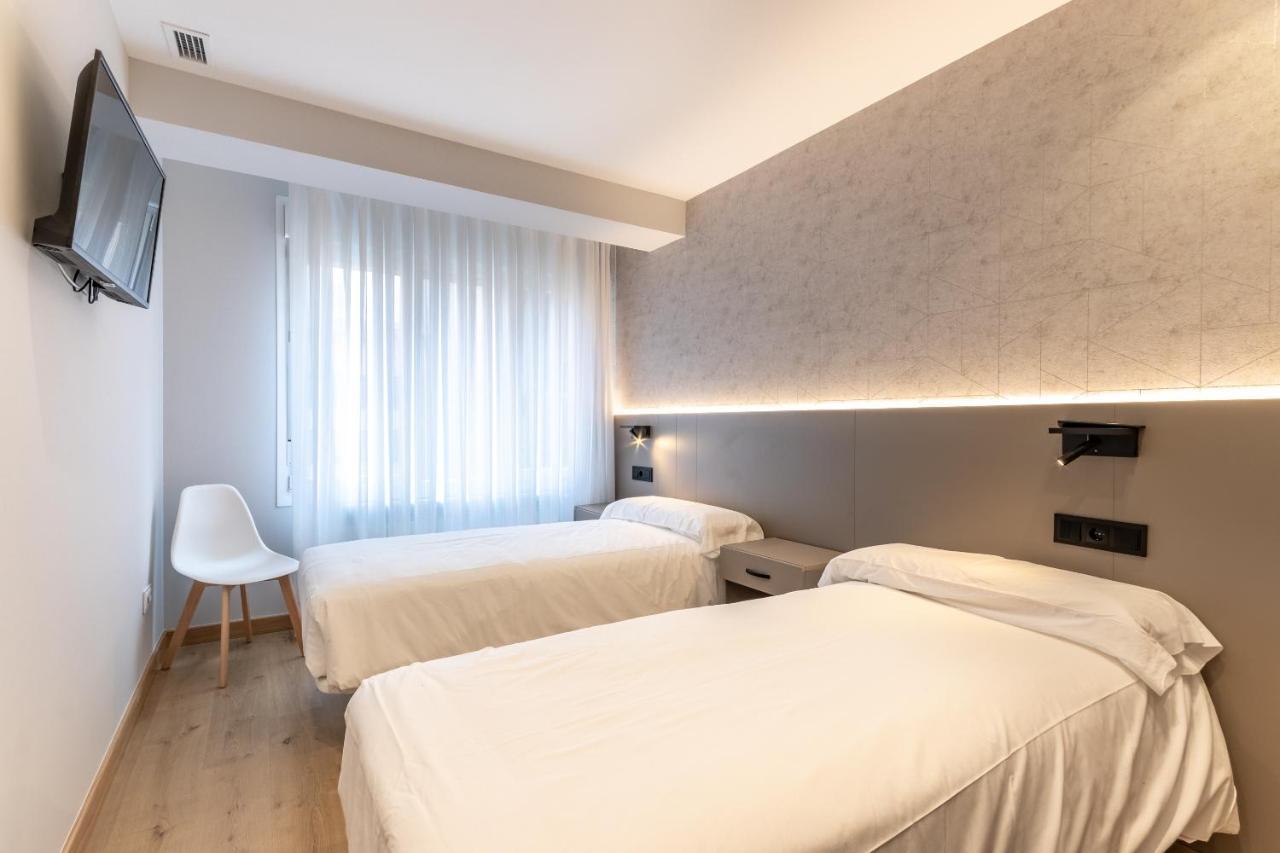 Eightrooms La Rioja Pension Logroño Exteriör bild
