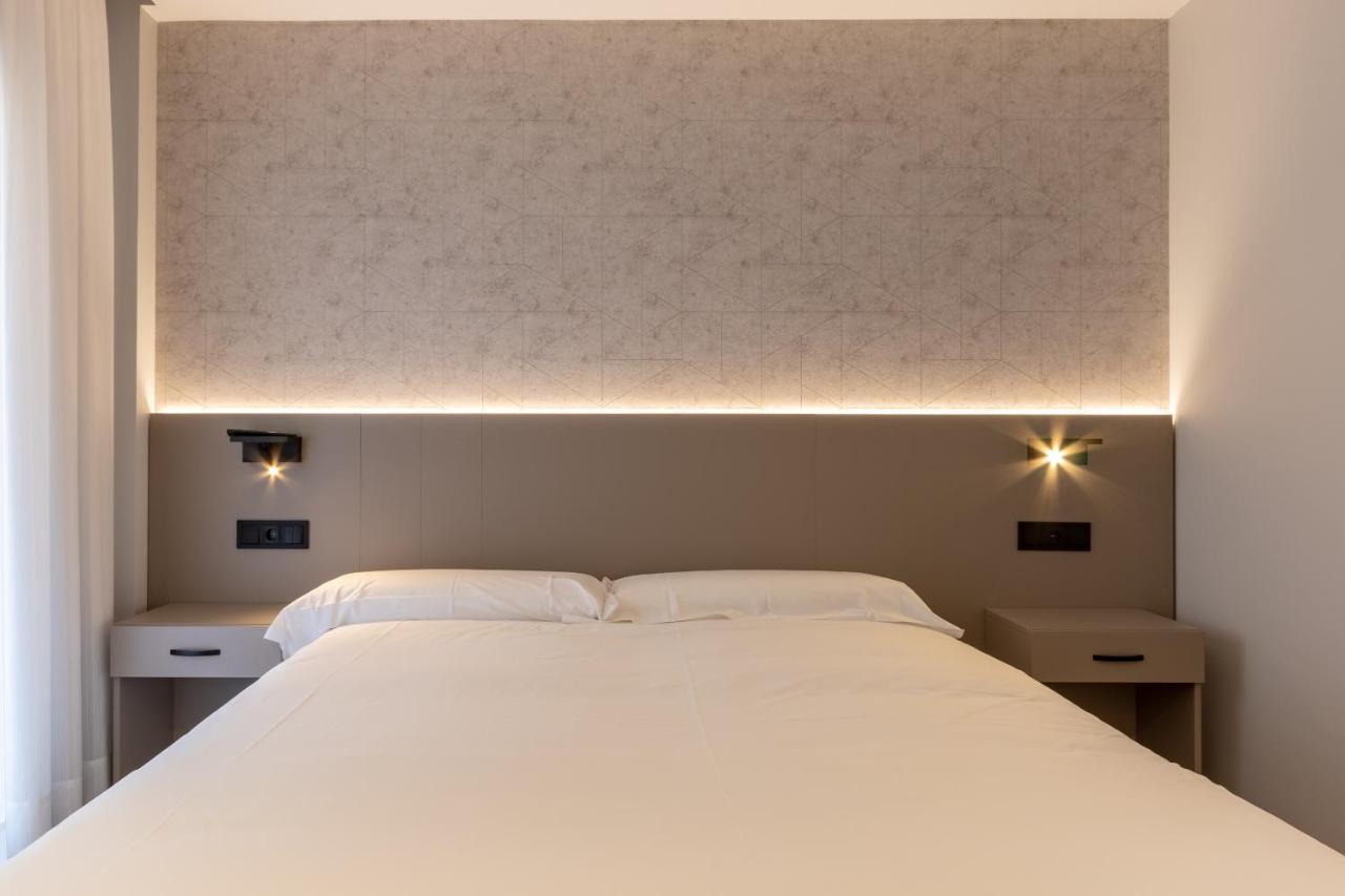 Eightrooms La Rioja Pension Logroño Exteriör bild