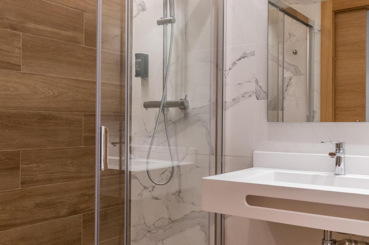 Eightrooms La Rioja Pension Logroño Exteriör bild